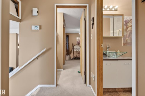 9347 175 Avenue, Edmonton, AB - Indoor Photo Showing Other Room