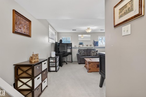 9347 175 Avenue, Edmonton, AB - Indoor Photo Showing Other Room