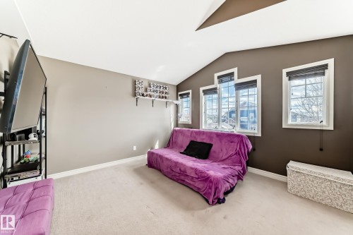 26 South Creek Wynd, Stony Plain, AB - Indoor Photo Showing Bedroom