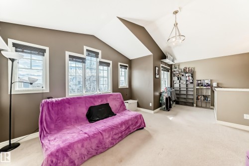 26 South Creek Wynd, Stony Plain, AB - Indoor Photo Showing Bedroom
