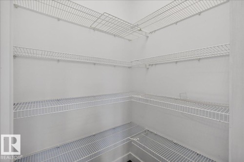 20315 43 Avenue, Edmonton, AB - Indoor With Storage