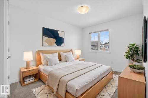 20315 43 Avenue, Edmonton, AB - Indoor Photo Showing Bedroom