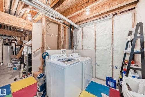 115 60 Street, Edmonton, AB - Indoor Photo Showing Laundry Room