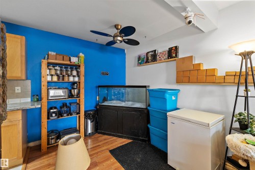 206 10529 93 Street, Edmonton, AB - Indoor Photo Showing Laundry Room