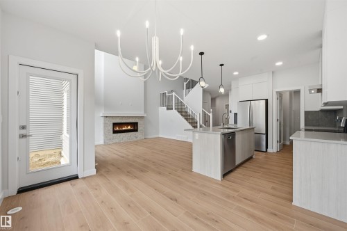 3048 Dixon Landing Landing, Edmonton, AB - Indoor Photo Showing Kitchen With Upgraded Kitchen