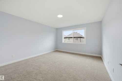 3048 Dixon Landing Landing, Edmonton, AB - Indoor Photo Showing Other Room