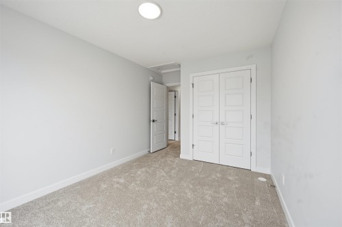 3048 Dixon Landing Landing, Edmonton, AB - Indoor Photo Showing Other Room