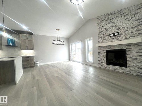 261 Meadowview Drive, Fort Saskatchewan, AB - Indoor With Fireplace