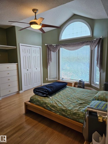 4317 53 Street, St. Paul Town, AB - Indoor Photo Showing Bedroom