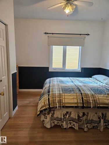 #2 - 4317 53 Street, St. Paul Town, AB - Indoor Photo Showing Bedroom