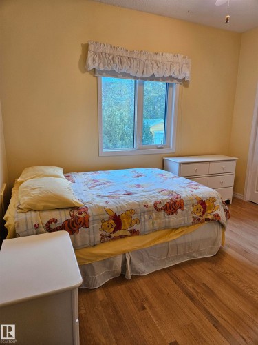 #3 - 4317 53 Street, St. Paul Town, AB - Indoor Photo Showing Bedroom