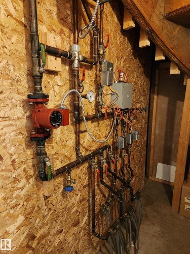 4317 53 Street, St. Paul Town, AB - Indoor Photo Showing Basement