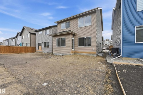 3218 Dixon Way, Edmonton, AB - Outdoor