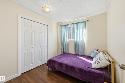 18424 96A Avenue, Edmonton, AB - Indoor Photo Showing Bedroom