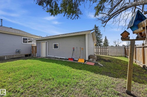 18424 96A Avenue, Edmonton, AB - Outdoor