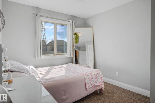 82 Gilmore Way, Spruce Grove, AB - Indoor Photo Showing Bedroom