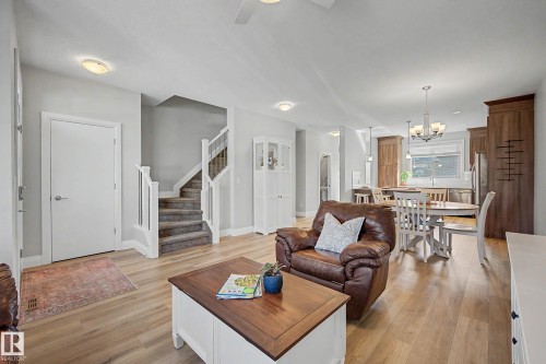 82 Gilmore Way, Spruce Grove, AB - Indoor