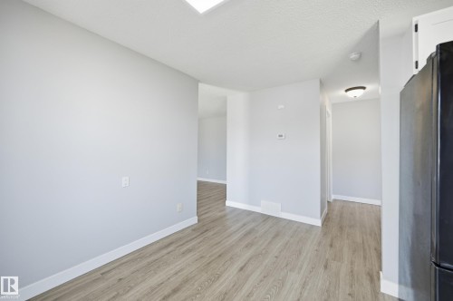 6453 180 Street, Edmonton, AB - Indoor Photo Showing Other Room