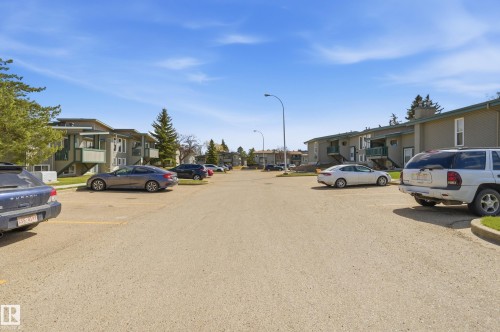 6453 180 Street, Edmonton, AB - Outdoor