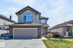 6 Henderson Landing Spruce Grove, AB T7X 0C6