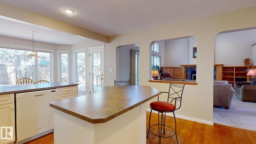 721 Butterworth Drive, Edmonton, AB - Indoor