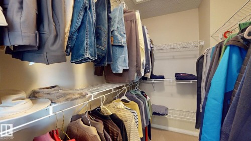 721 Butterworth Drive, Edmonton, AB - Indoor With Storage