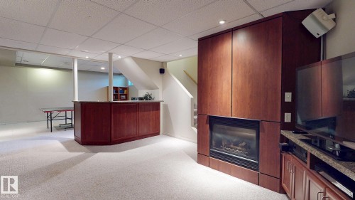 721 Butterworth Drive, Edmonton, AB - Indoor With Fireplace