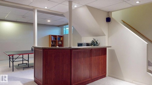 721 Butterworth Drive, Edmonton, AB - Indoor Photo Showing Other Room