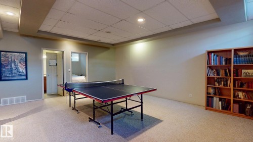 721 Butterworth Drive, Edmonton, AB - Indoor Photo Showing Other Room