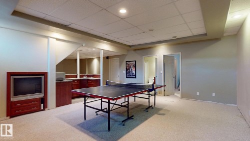 721 Butterworth Drive, Edmonton, AB - Indoor Photo Showing Other Room