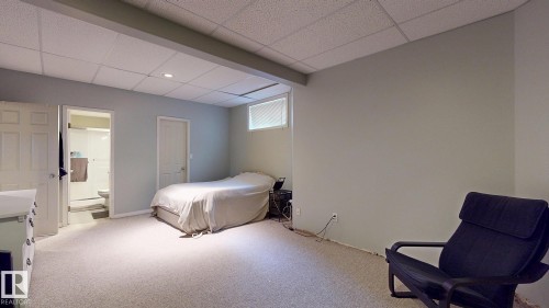 721 Butterworth Drive, Edmonton, AB - Indoor
