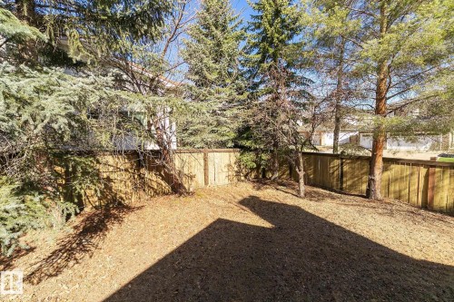 721 Butterworth Drive, Edmonton, AB - Outdoor