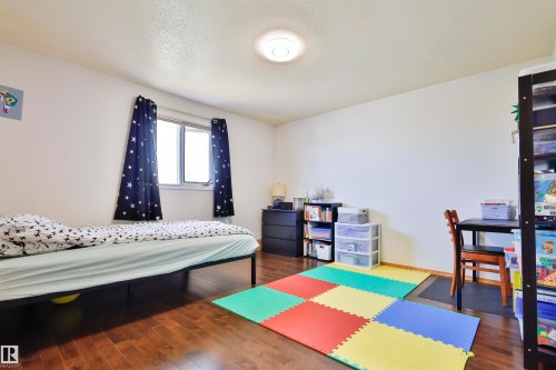 8710 156A Avenue, Edmonton, AB - Indoor