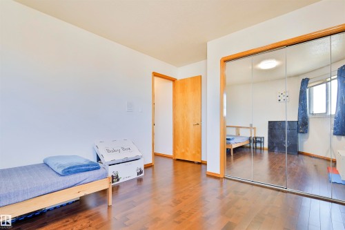 8710 156A Avenue, Edmonton, AB - Indoor