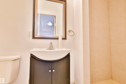 8710 156A Avenue, Edmonton, AB - Indoor Photo Showing Bathroom