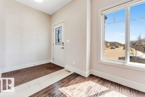 2604 20 Avenue, Edmonton, AB - Indoor Photo Showing Other Room