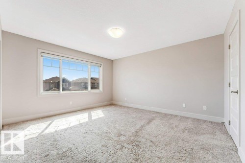 2604 20 Avenue, Edmonton, AB - Indoor Photo Showing Other Room