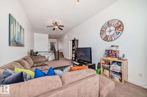 17436 108 Street, Edmonton, AB - Indoor Photo Showing Living Room