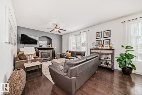 17436 108 Street, Edmonton, AB - Indoor Photo Showing Living Room