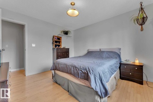 20 Caledonia Drive, Leduc, AB - Indoor Photo Showing Bedroom