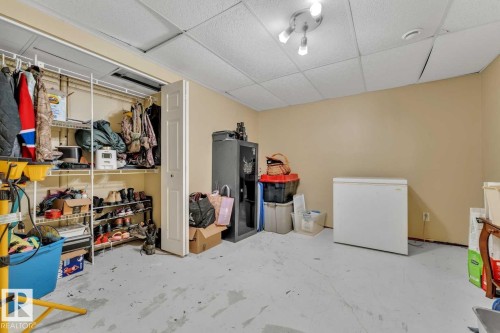 20 Caledonia Drive, Leduc, AB - Indoor Photo Showing Other Room