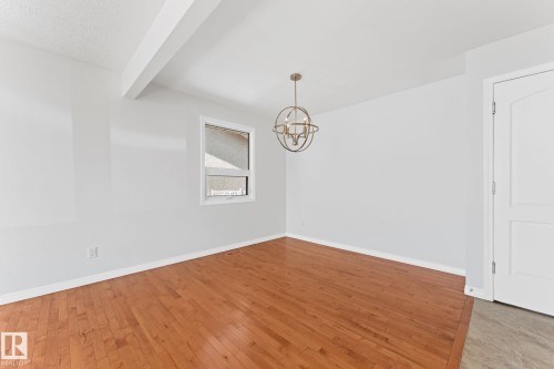 8804 135 Avenue, Edmonton, AB - Indoor Photo Showing Other Room