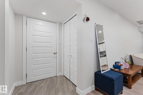 8804 135 Avenue, Edmonton, AB - Indoor Photo Showing Other Room