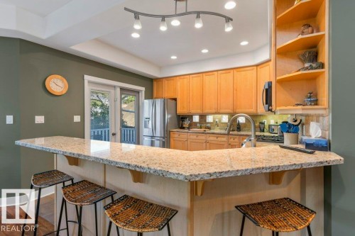 11030 122 Street, Edmonton, AB - Indoor Photo Showing Kitchen