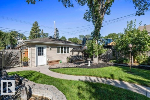11030 122 Street, Edmonton, AB - Outdoor