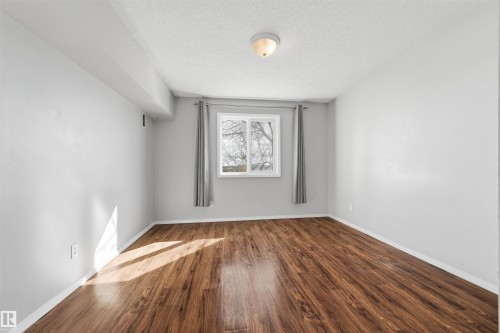 201 9640 105 Street, Edmonton, AB - Indoor Photo Showing Other Room