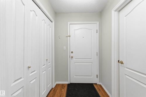 201 9640 105 Street, Edmonton, AB - Indoor Photo Showing Other Room