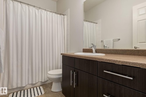 235 263 Macewan Road, Edmonton, AB - Indoor Photo Showing Bathroom