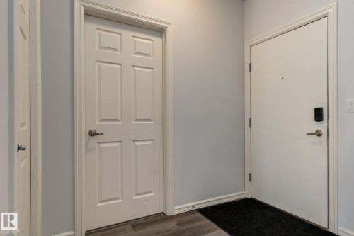 235 263 Macewan Road, Edmonton, AB - Indoor Photo Showing Other Room