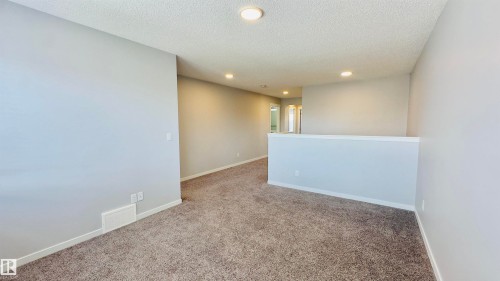 932 Mcconachie Blvd, Edmonton, AB - Indoor Photo Showing Other Room